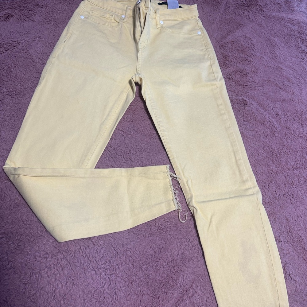 Yellow Skinny Jeans